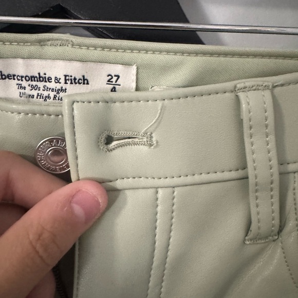 Abercrombie and Fitch Curve Love Size 27 Vegan Leather Pants - Picture 4 of 4